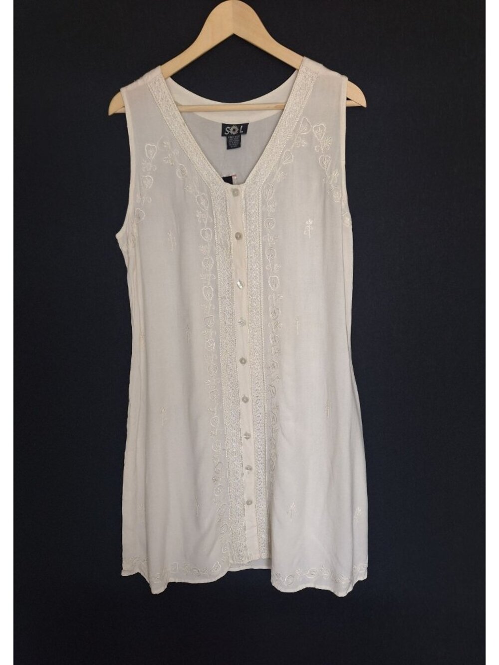 NWT SOL Embroidered Bohemian Button Front Dress Size L Lightweight Cottage Prepp